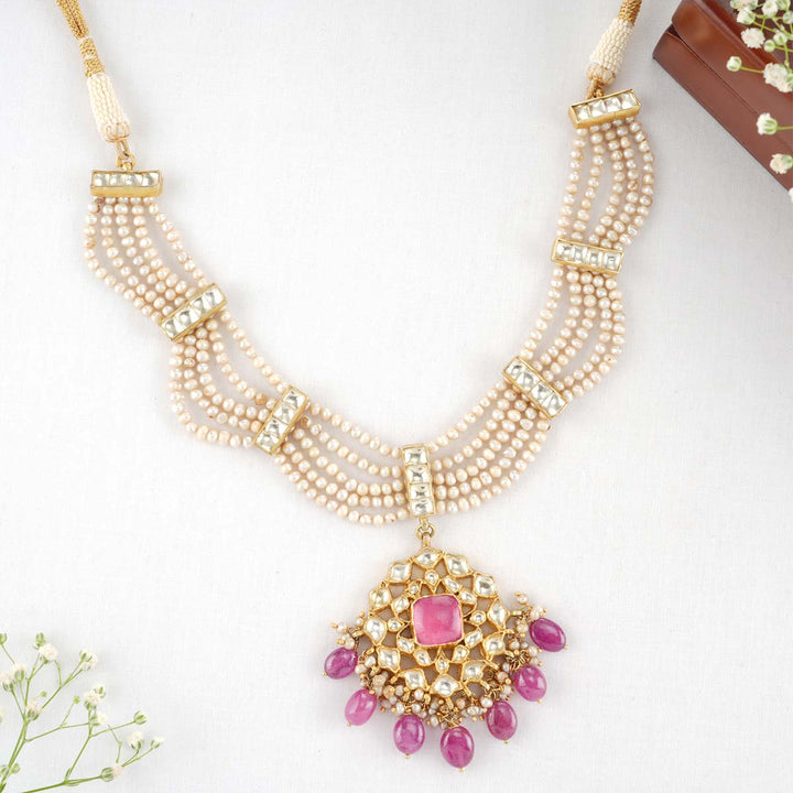 Enrika Kundan Short Necklace