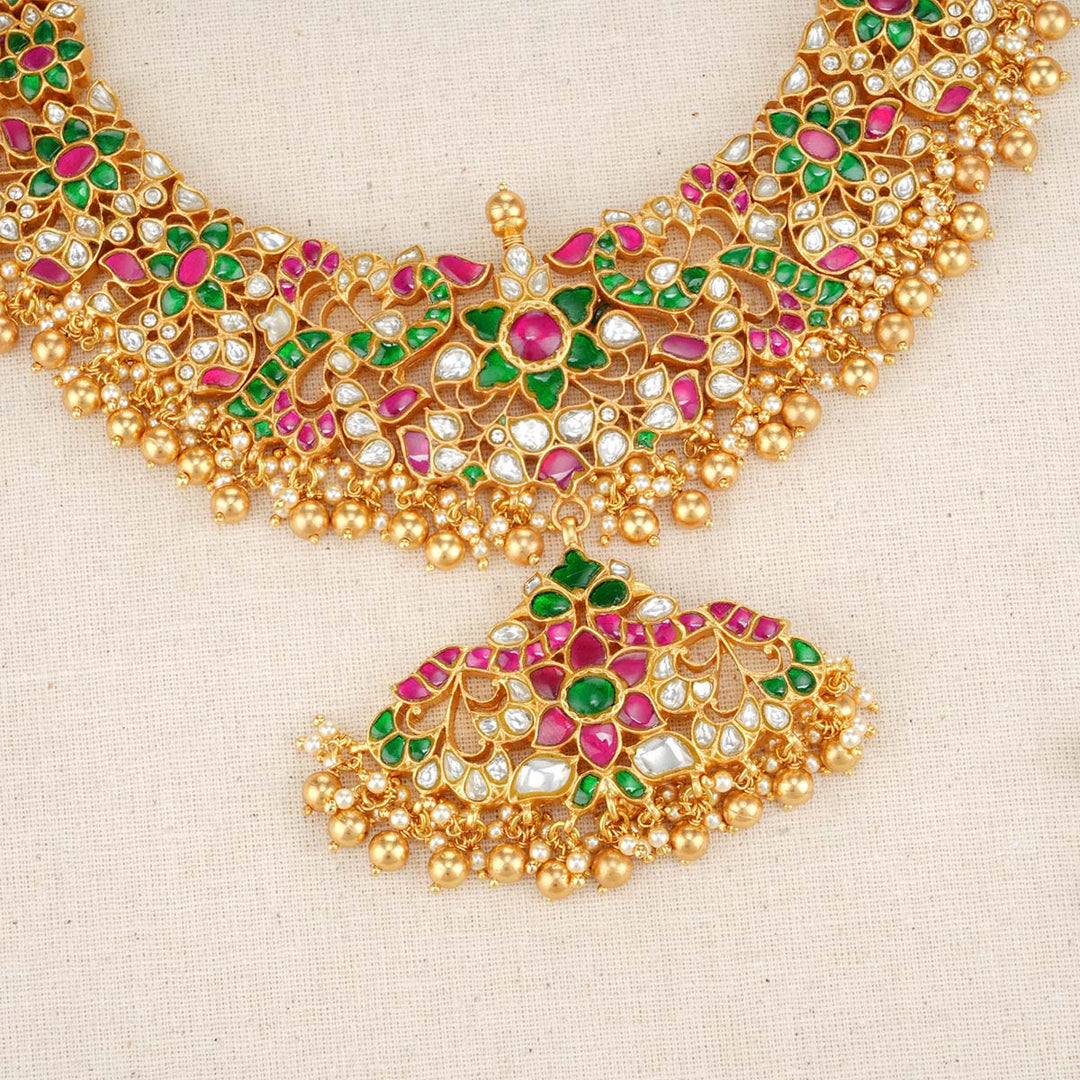 Shamili Kundan Short Necklace