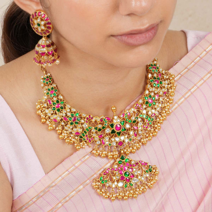 Shamili Kundan Short Necklace