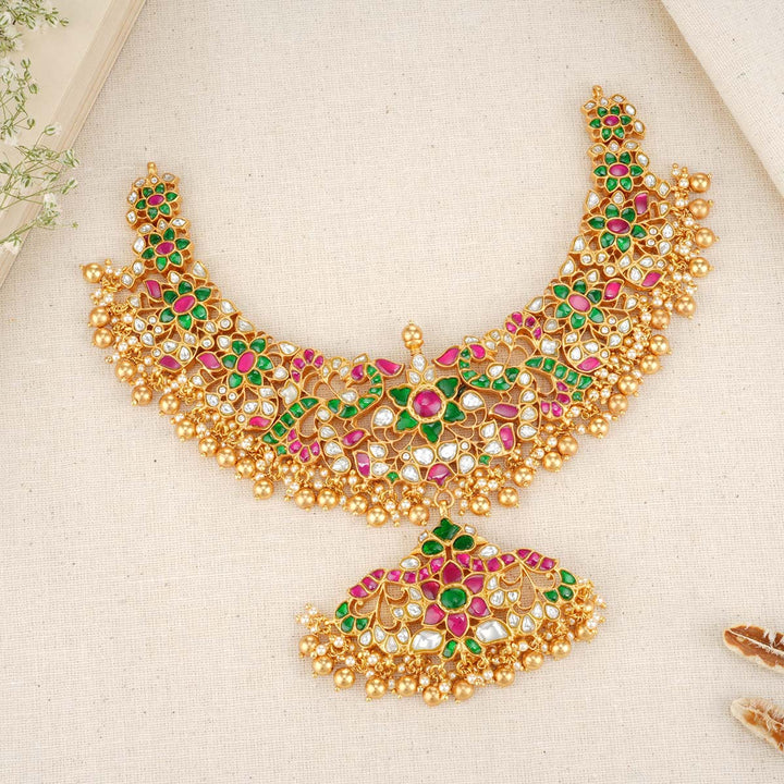 Shamili Kundan Short Necklace