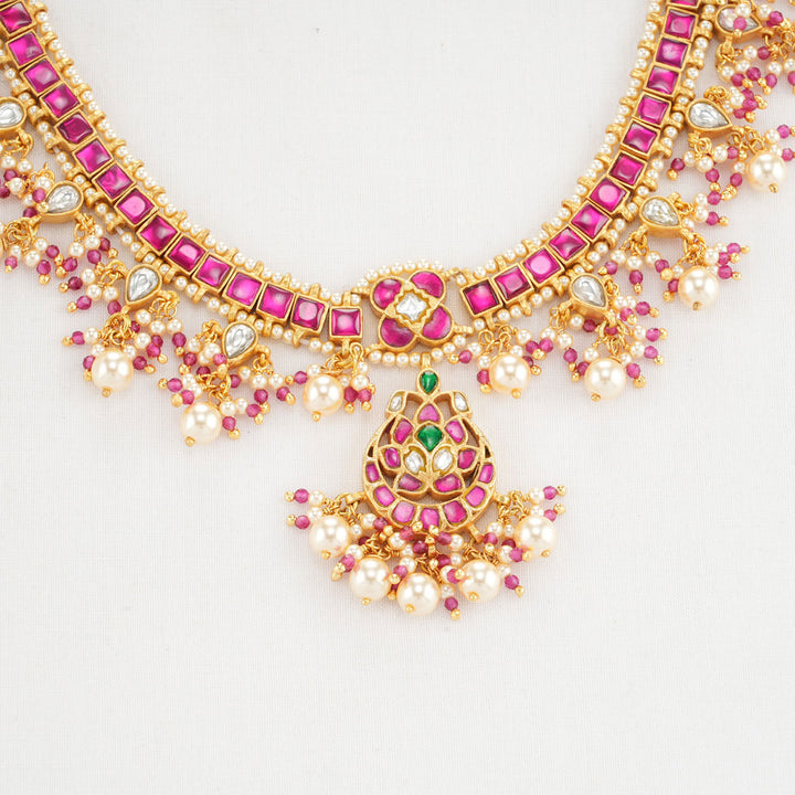 Ameena Kundan Short Necklace