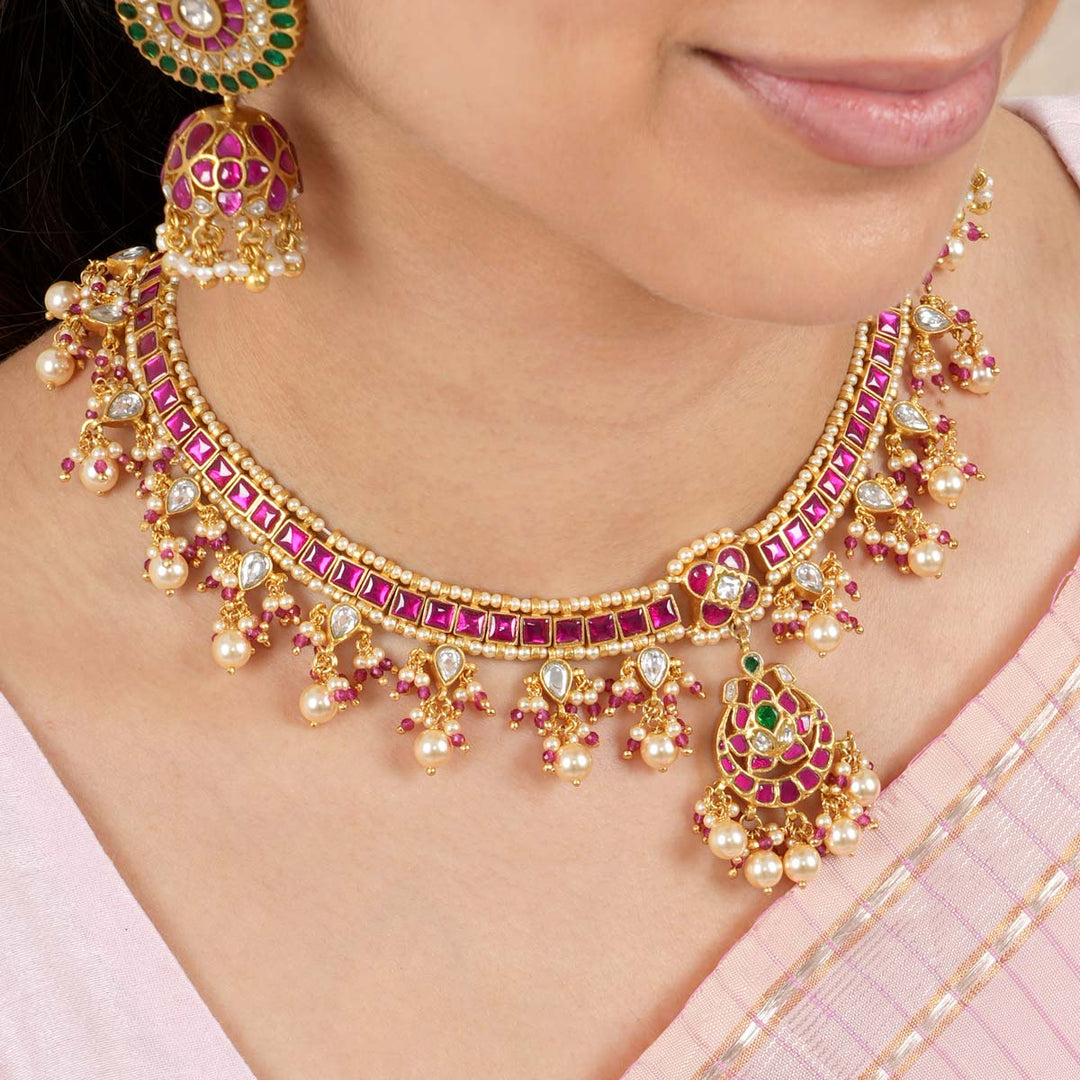 Ameena Kundan Short Necklace