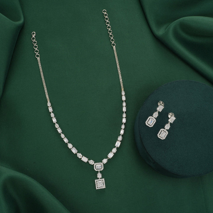 Edelweiss Necklace Set