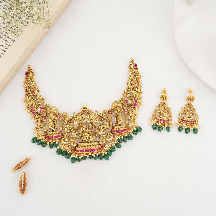 Yashi Nagas Necklace Set