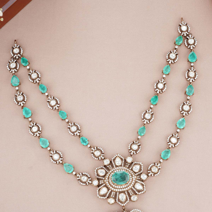 Abinav Victorian Short Necklace Set