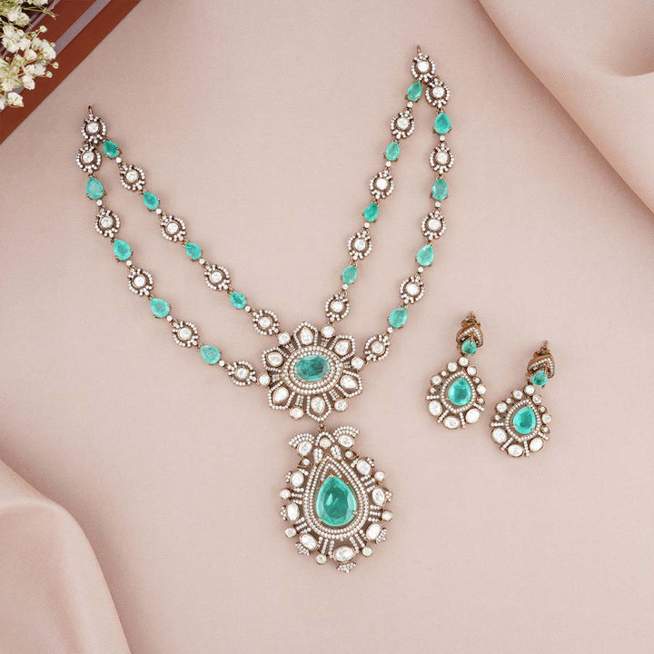 Abinav Victorian Short Necklace Set