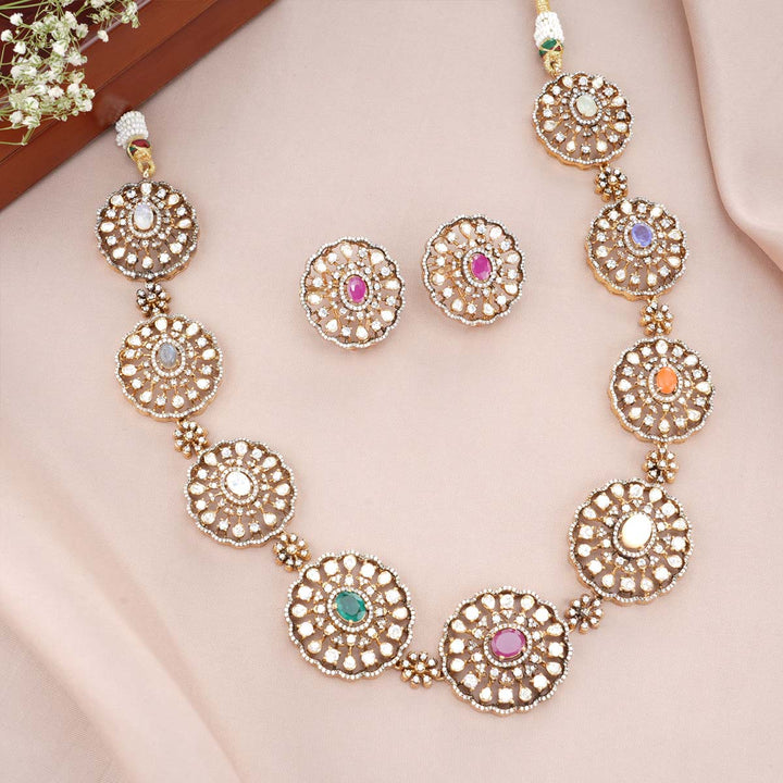 Mohitha Victorian Necklace Set