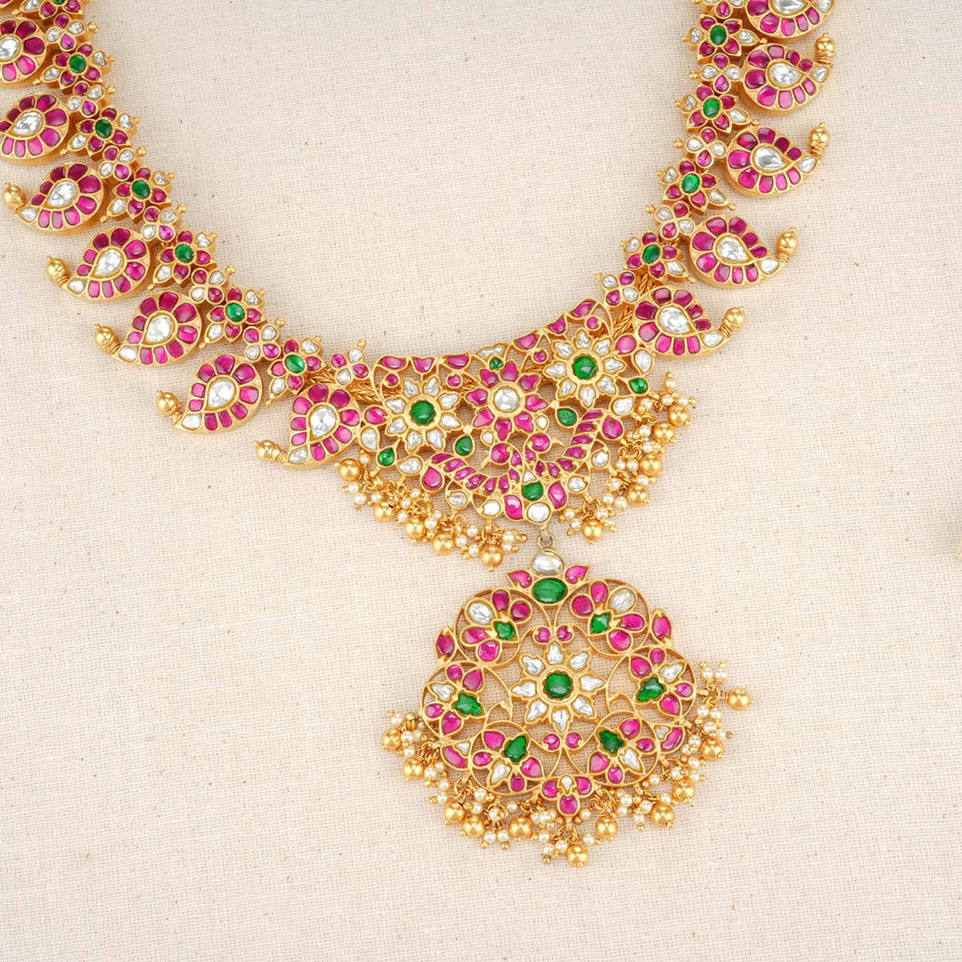 Mirnali Long Necklace