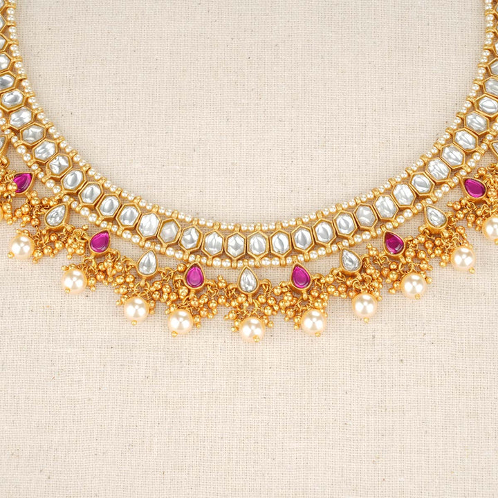 Arsha Kundan Short Necklace