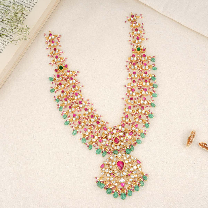 Nivitha Kundan Necklace