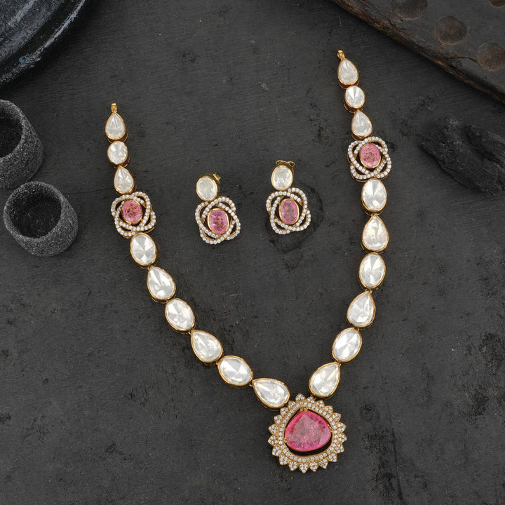 Florist Victorian Necklace Set