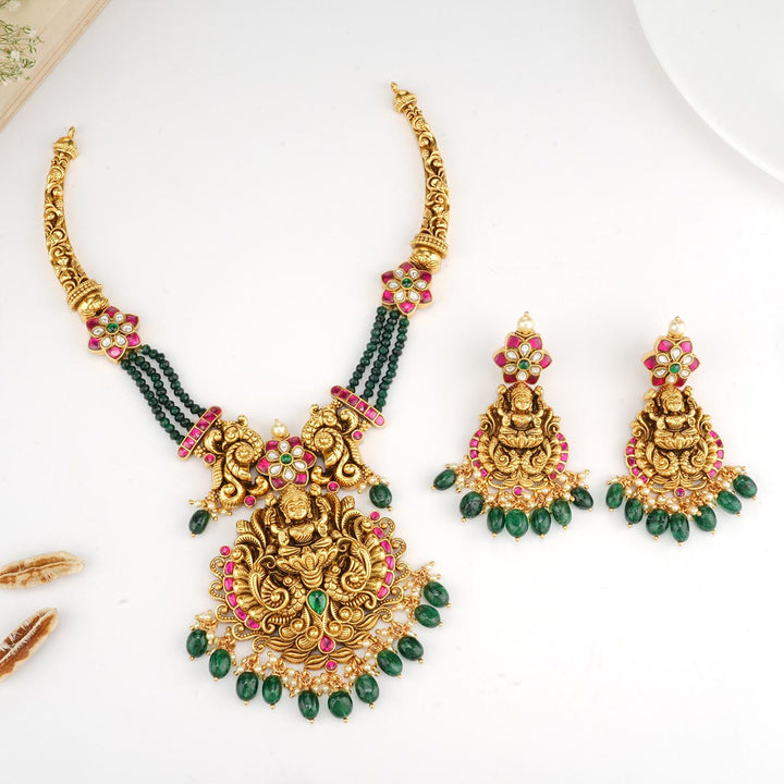 Harinka Nagas Necklace Set