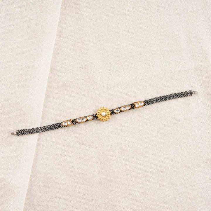 Dhrisha Oxidized Choker