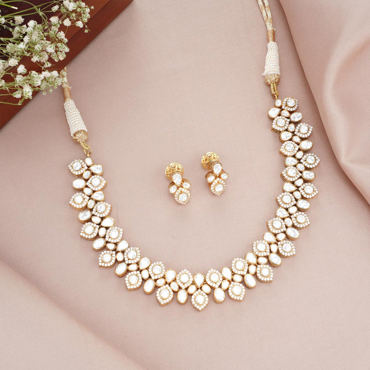 Simitha Victorian Short Necklace Set