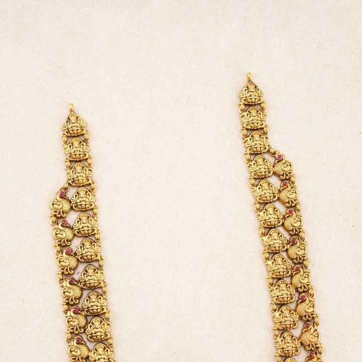 Prithija Long Necklace