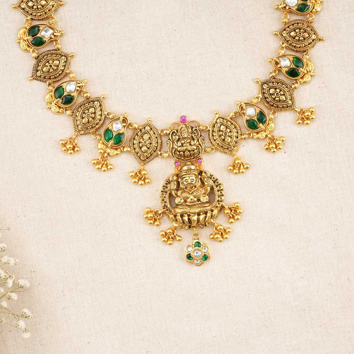 Aslesha Nagas Short Necklace