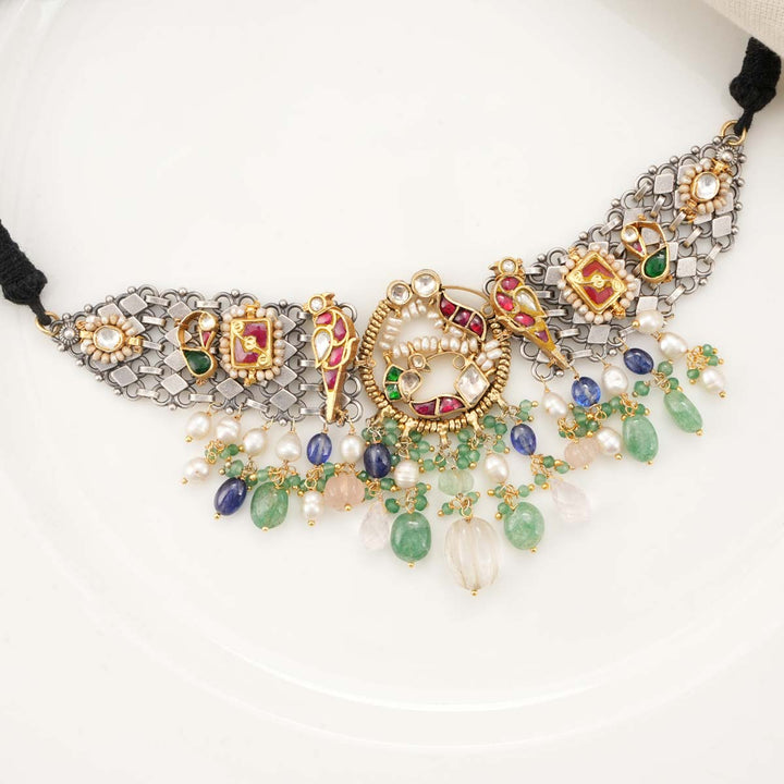 Dakshina Kundan Choker