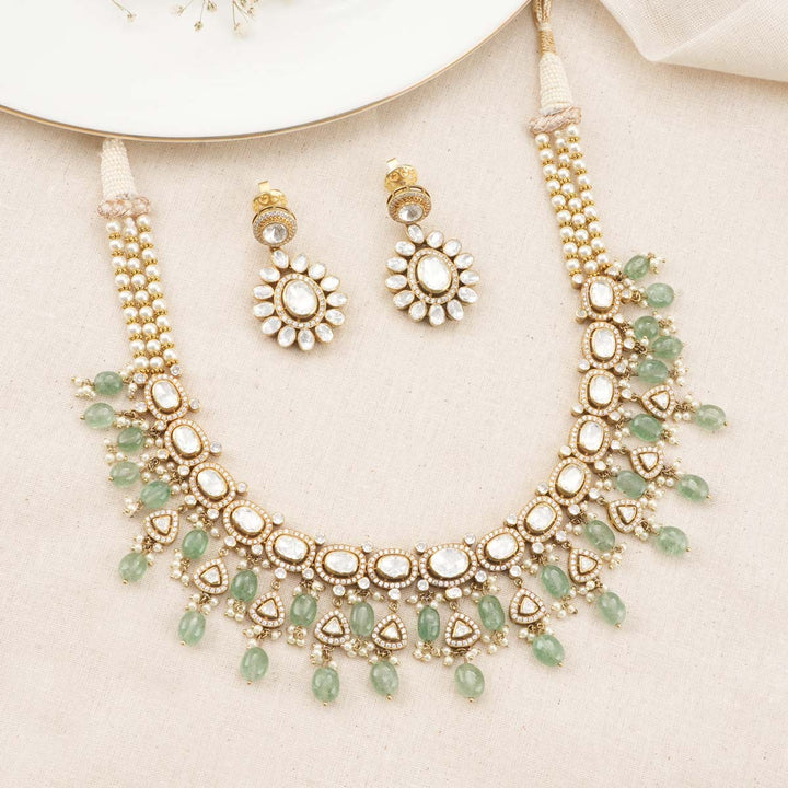 Davina Victorian Short Necklace Set