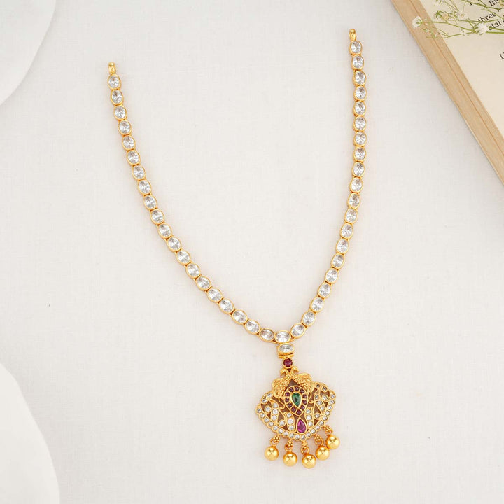 Reyna Short Necklace