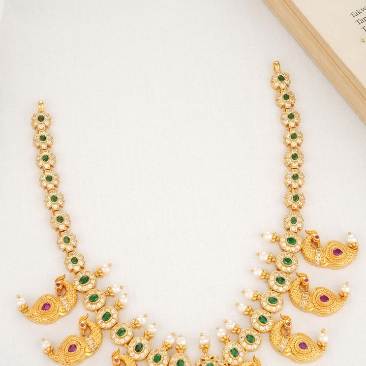 Adhiya Stone Short Necklace