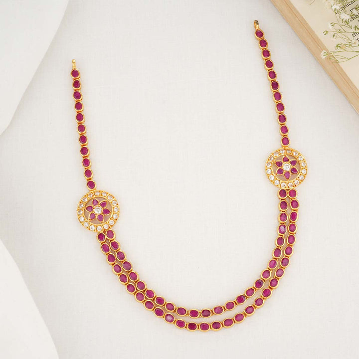 Vanya Short Necklace