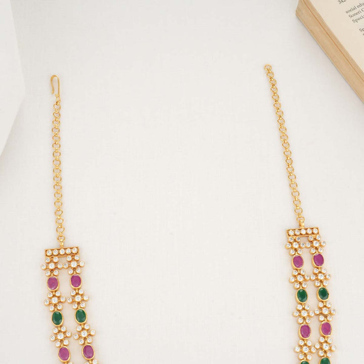 Navisha Short Necklace