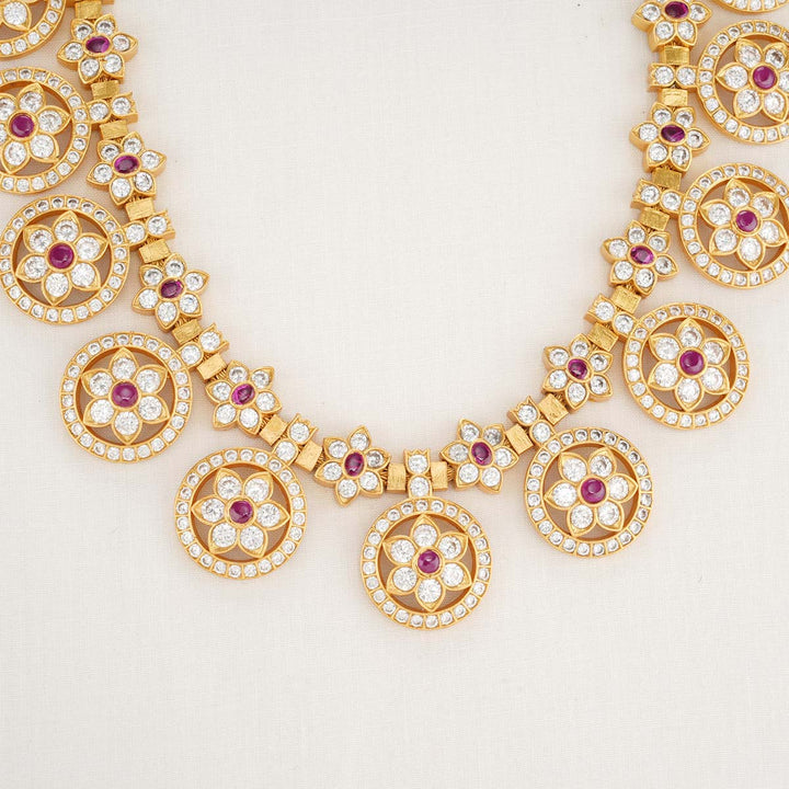 Hritha Short Necklace