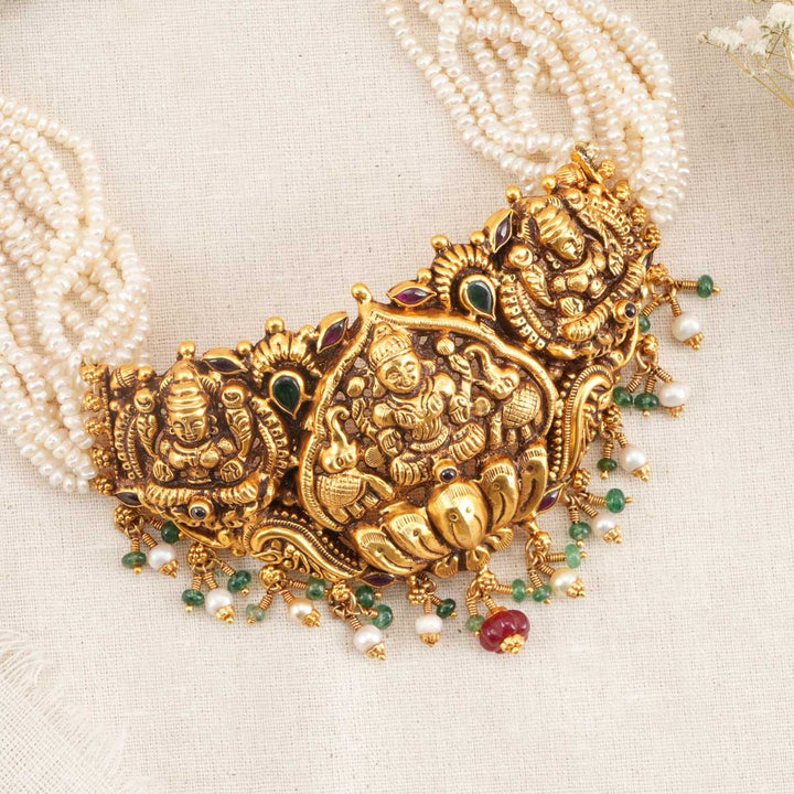 Dharunika Nagas Choker