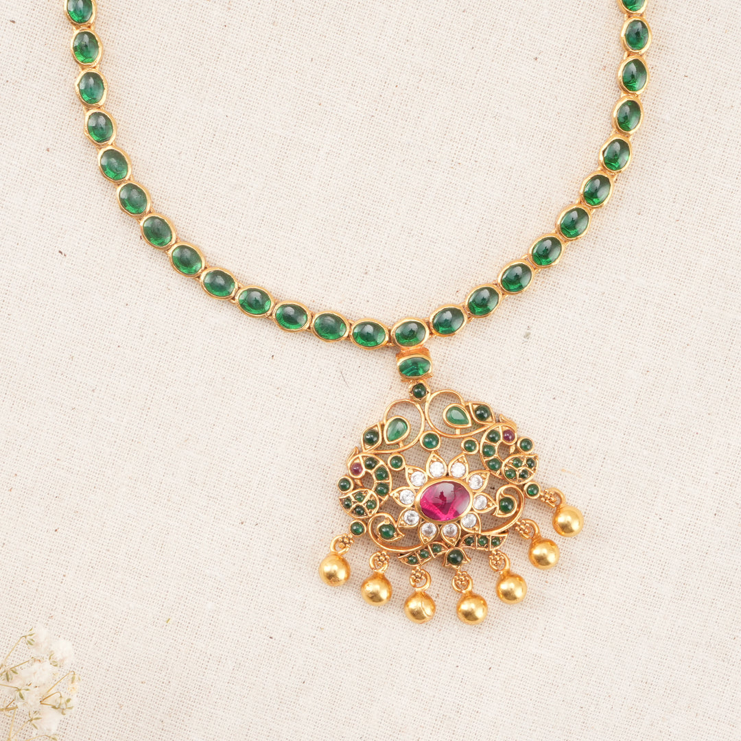 Rithika Short Necklace