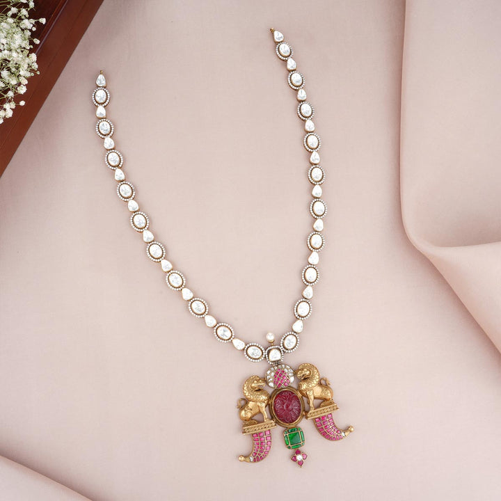 Chhavi Victorian Necklace