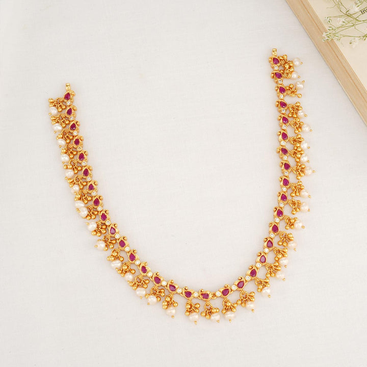 Nirnali Short Necklace