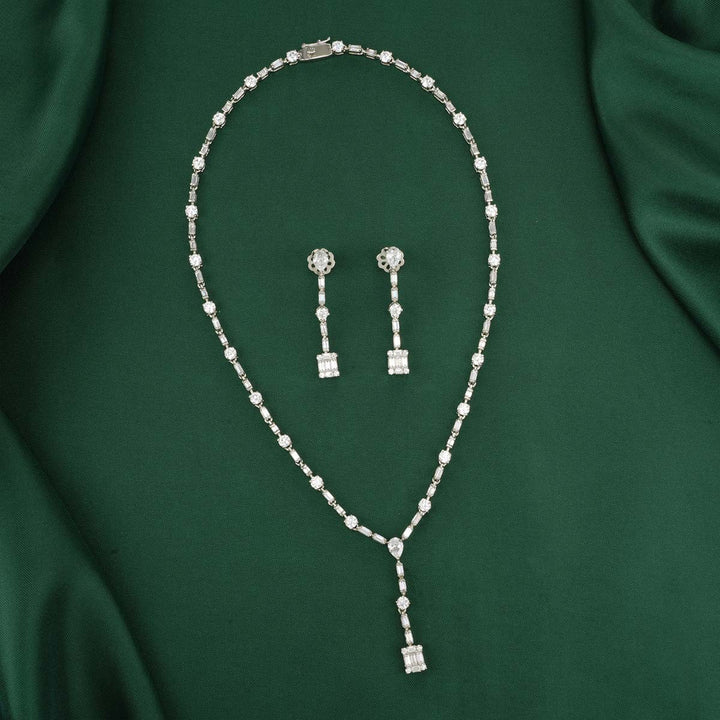 Yariga Long Necklace Set