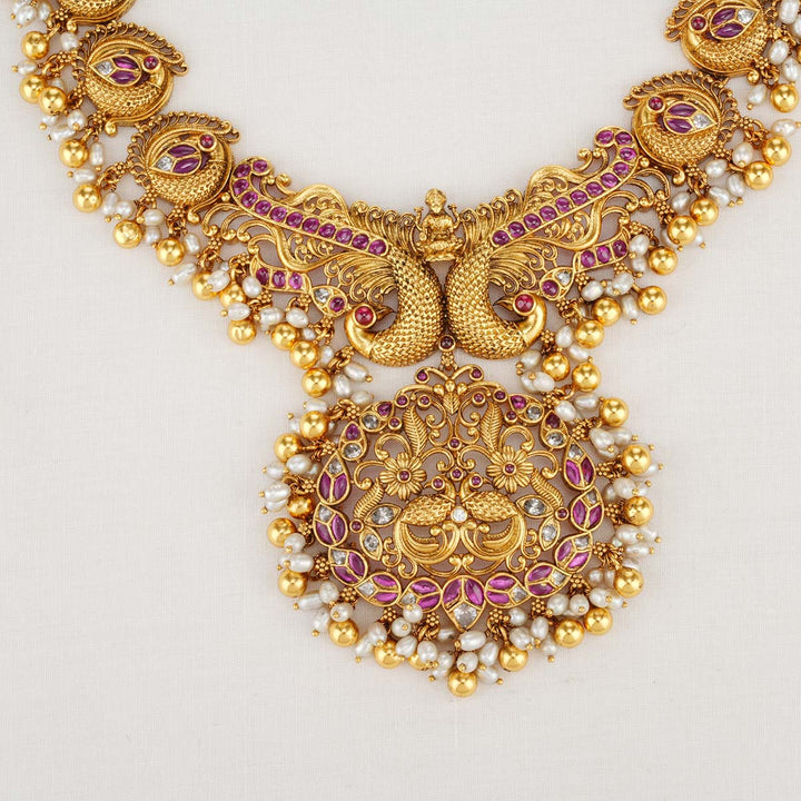 Karshitha Short Necklace