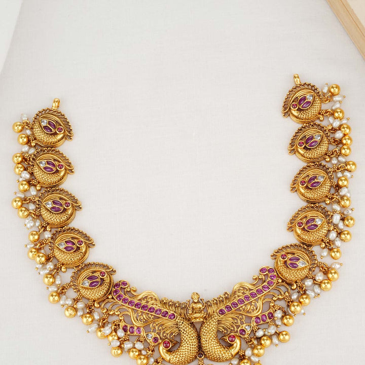 Karshitha Short Necklace