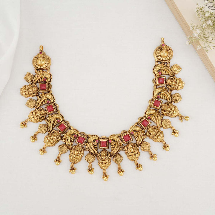 Sindhuja Nagas Short Necklace