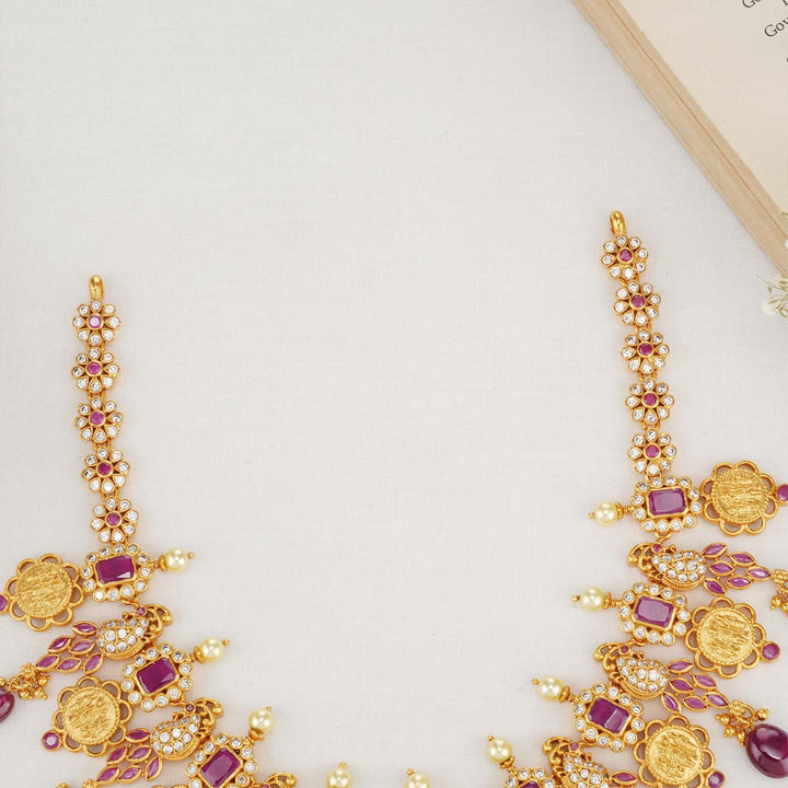 Sugirtha Nagas Short Necklace