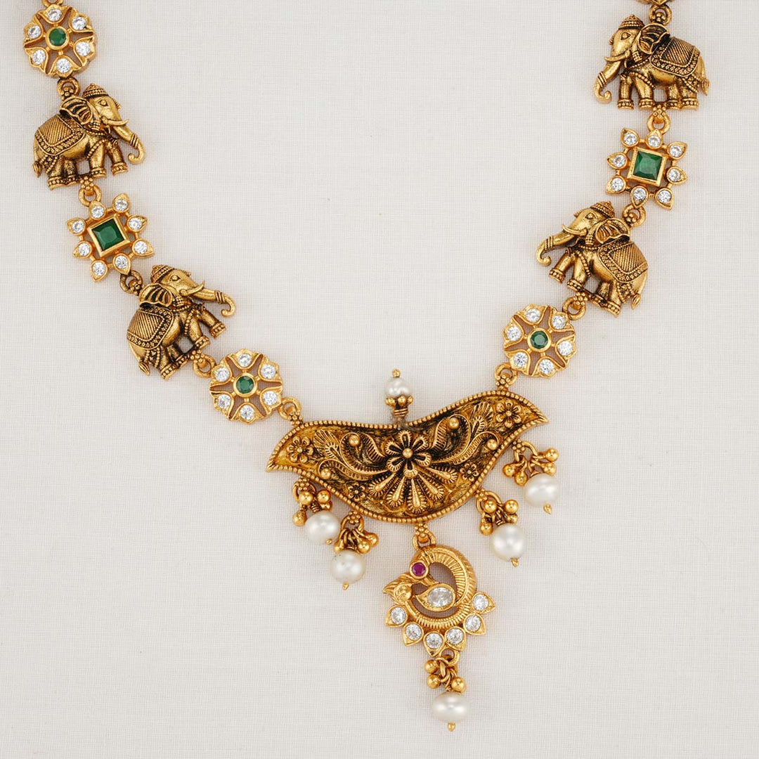 Jamaira Nagas Short Necklace