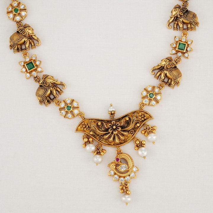 Jamaira Nagas Short Necklace