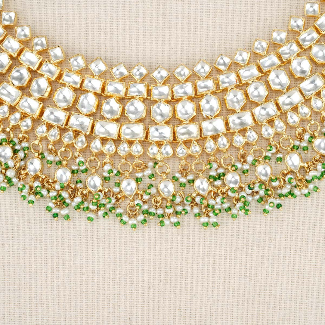 Madhulin Kundan Choker