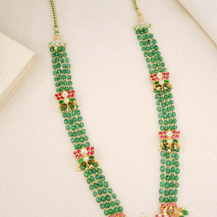 Shivani Kundan Short Necklace