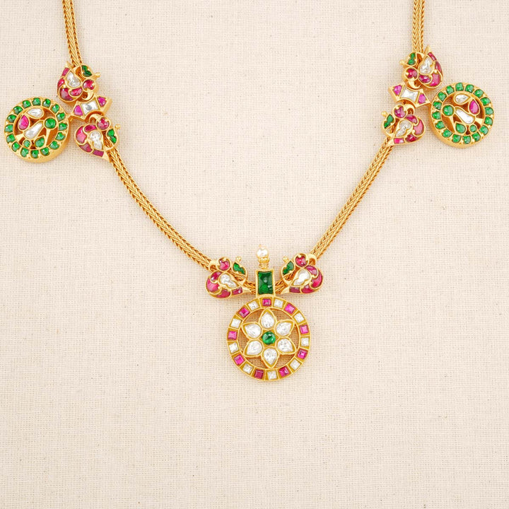 Nayana Kundan Short Necklace