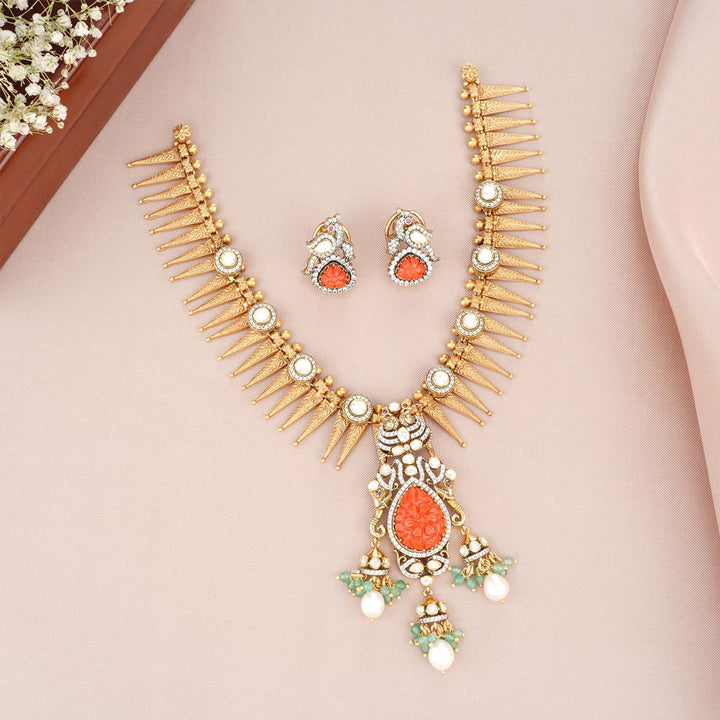 Nivethitha Victorian Necklace Set