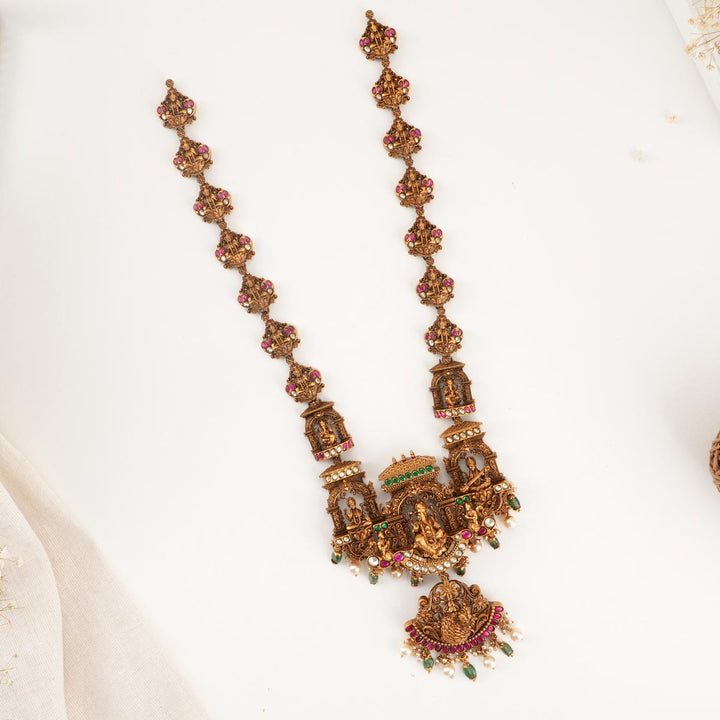 Disharaa Long Necklace