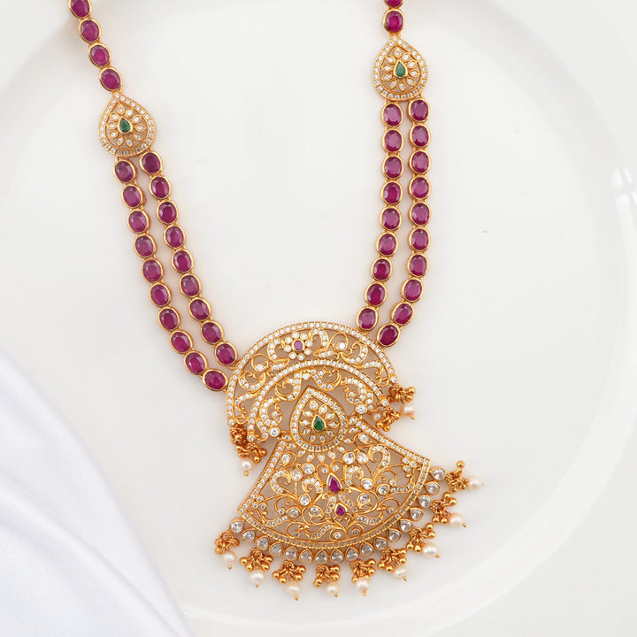 Pranikha Long Necklace