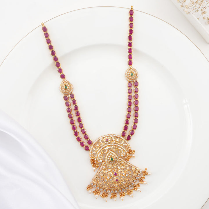 Pranikha Long Necklace