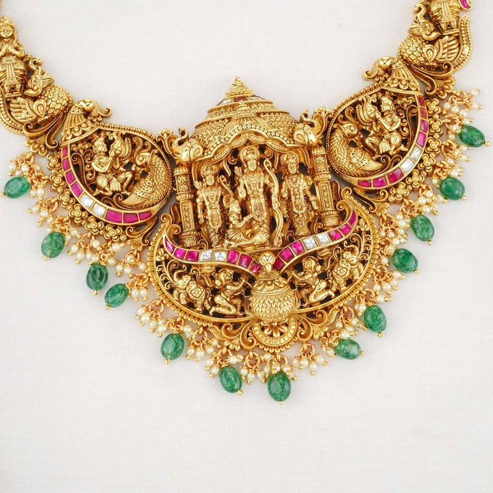 Sristi Nagas Necklace Set