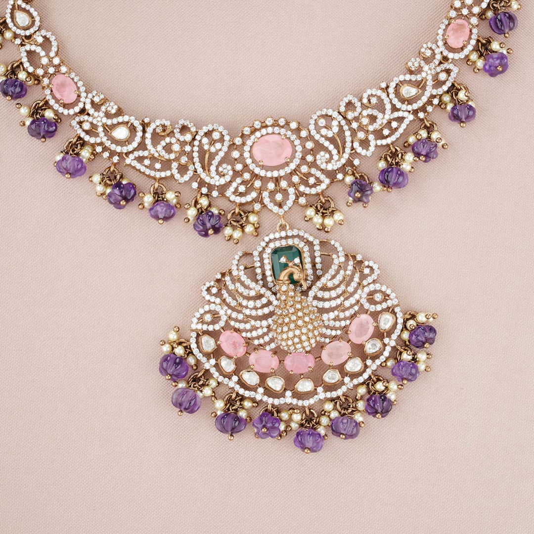 Sonali Victorian Short Necklace Set