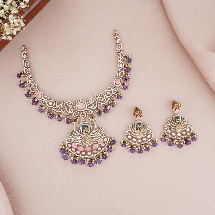 Sonali Victorian Short Necklace Set