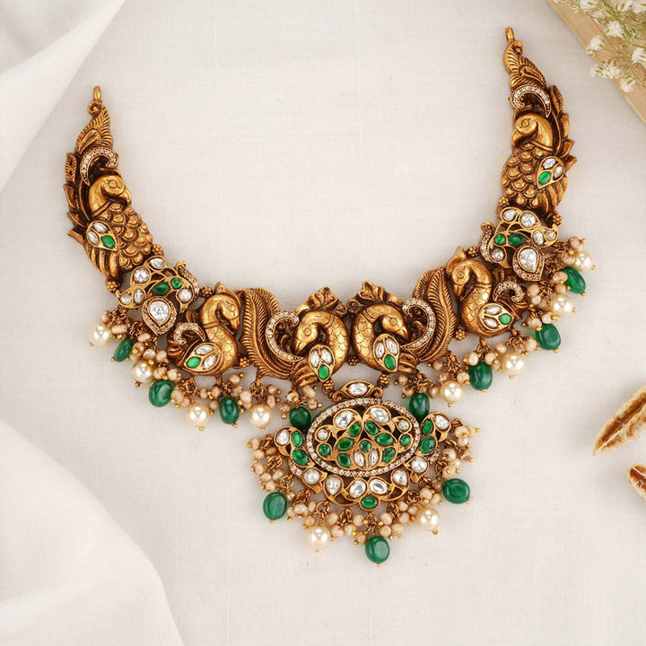 Vishali Kundan Short Necklace