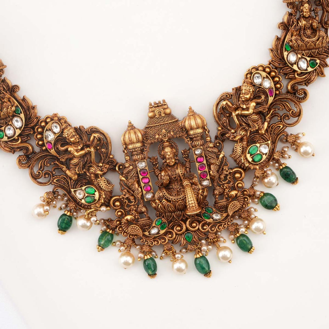 Srinitha Nagas Short Necklace